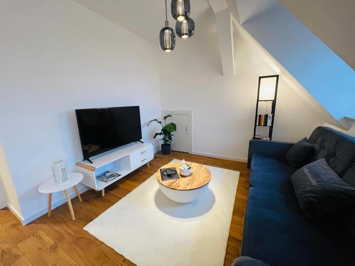 Ruhig-Nespresso-Netflix-Parken-Luxurioes Apartment วุปปาทัล ภายนอก รูปภาพ